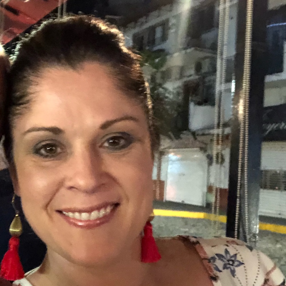 Meet your Posher, Dee Ann